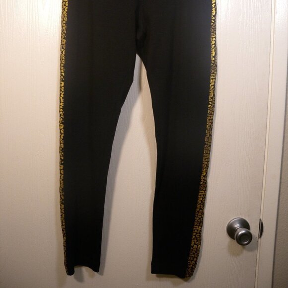 DEREK HEART BLACK & GOLD LEGGINGS Size: 1X - Picture 4 of 16